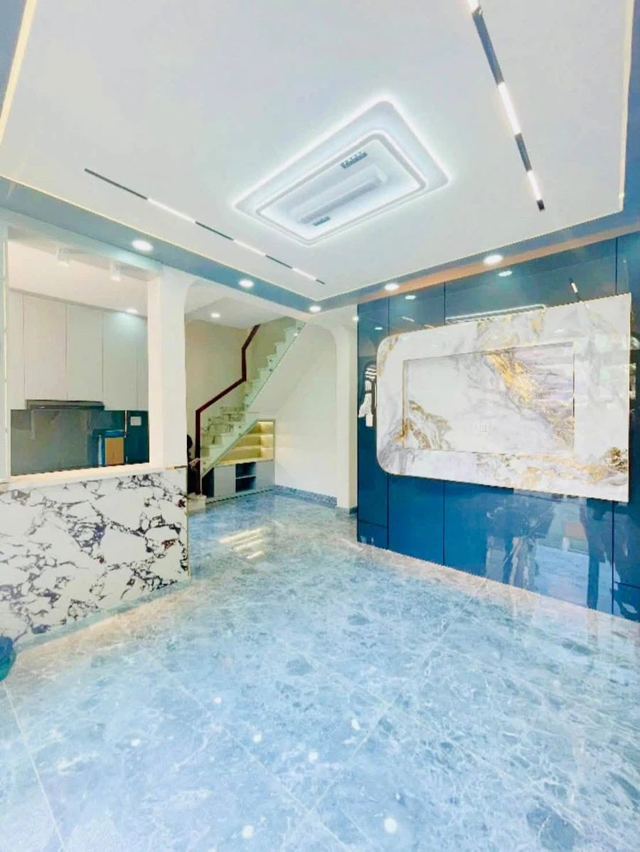 Bán nhà 3 phòng ngủ 125m² mặt tiền Quận 4 - Ảnh thu nhỏ 2