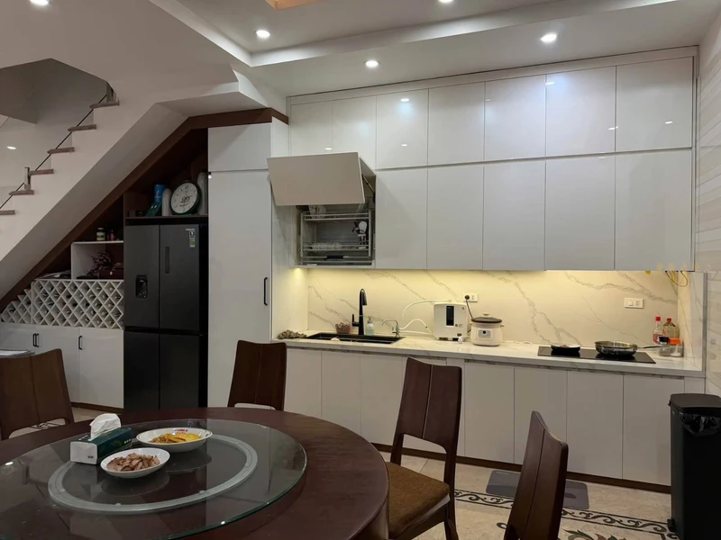 Bán nhà liền kề Greenbay village Bãi Cháy 90m2, 4 tầng 10.5 tỷ