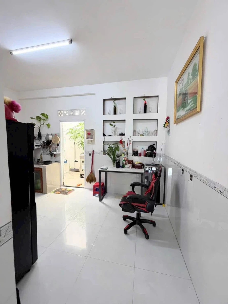 Bán nhà lầu mặt tiền Gò Tranh Xuân An, 150m², 3 PN, 3.5 tỷ - Ảnh thu nhỏ 2