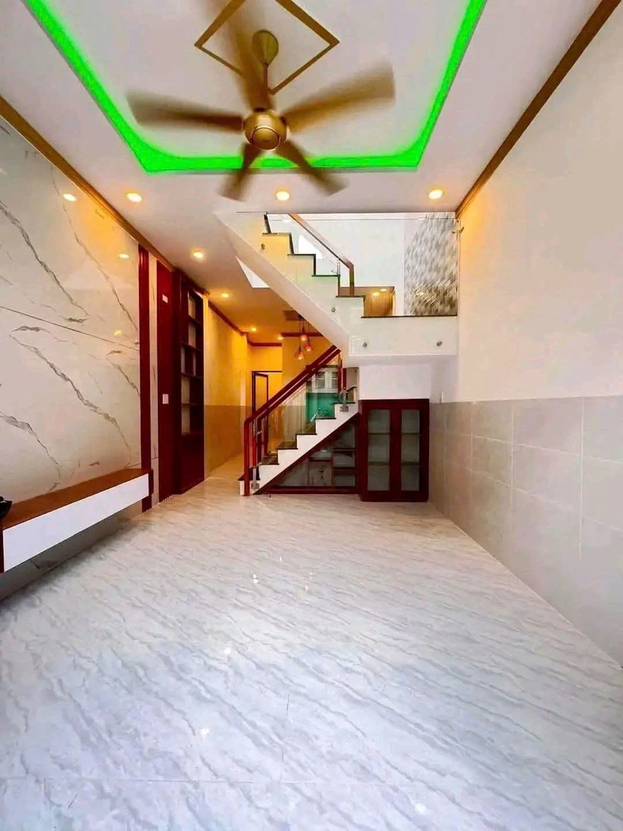 Bán nhà 1 trệt 1 lầu 3PN ở Trấn Biên, Đồng Nai - Ảnh 1