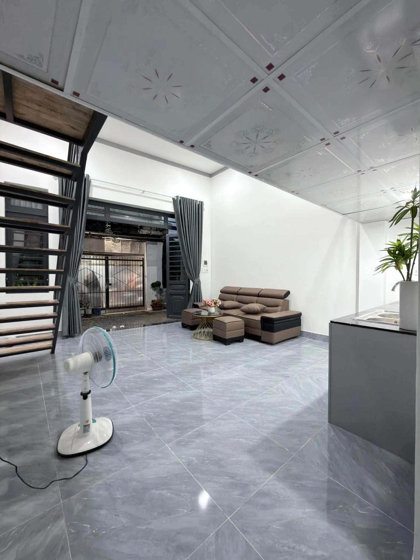 Bán nhà gác xếp 40m2 2 phòng ngủ KP3 Trảng Dài 790 triệu - Ảnh 1