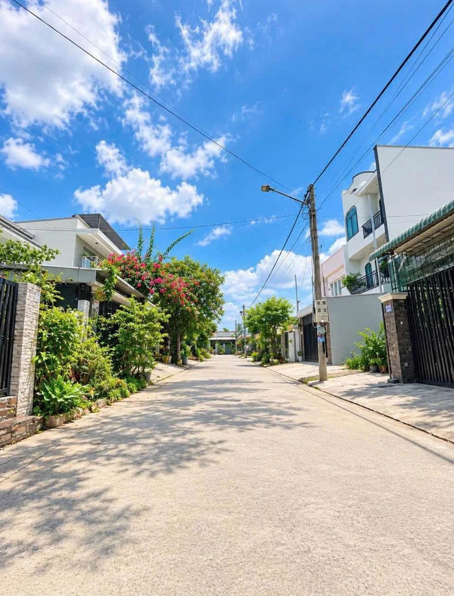 Bán nhà 2PN Tân An, Thủ Dầu Một, Bình Dương, 98.7m², 2.48 tỷ - Ảnh 1