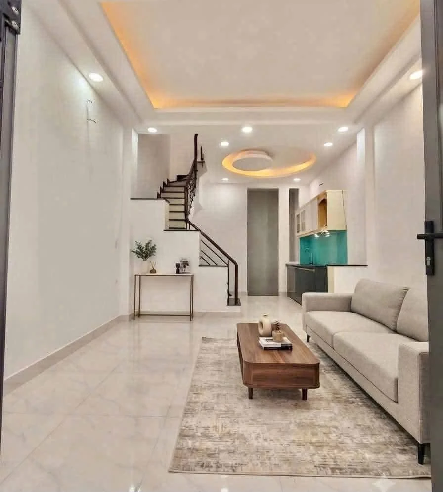 Bán nhà phố 3,5 tầng 50m2 ngõ thông ra Hồ Sen, Chợ Hàng, giá 3 tỷ - Ảnh 1
