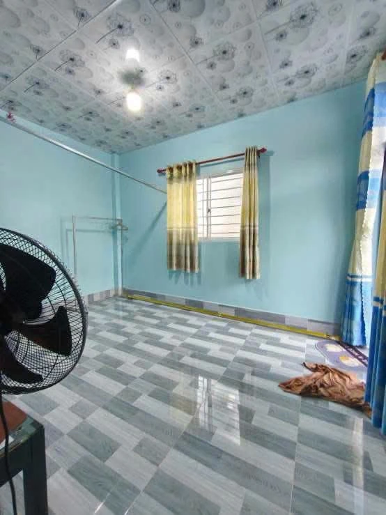 Bán nhà 1 trệt 1 lầu hẻm Nguyễn Trường Tộ Rạch Giá 650 triệu - Ảnh thu nhỏ 2
