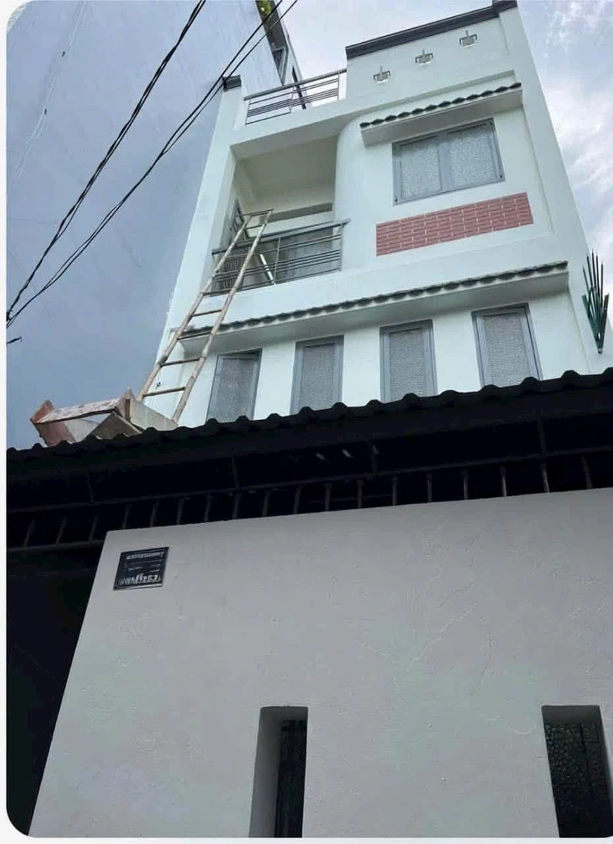 Bán nhà hẻm Quận 11, 72m², 2PN, 4,5 tỷ - Ảnh 1