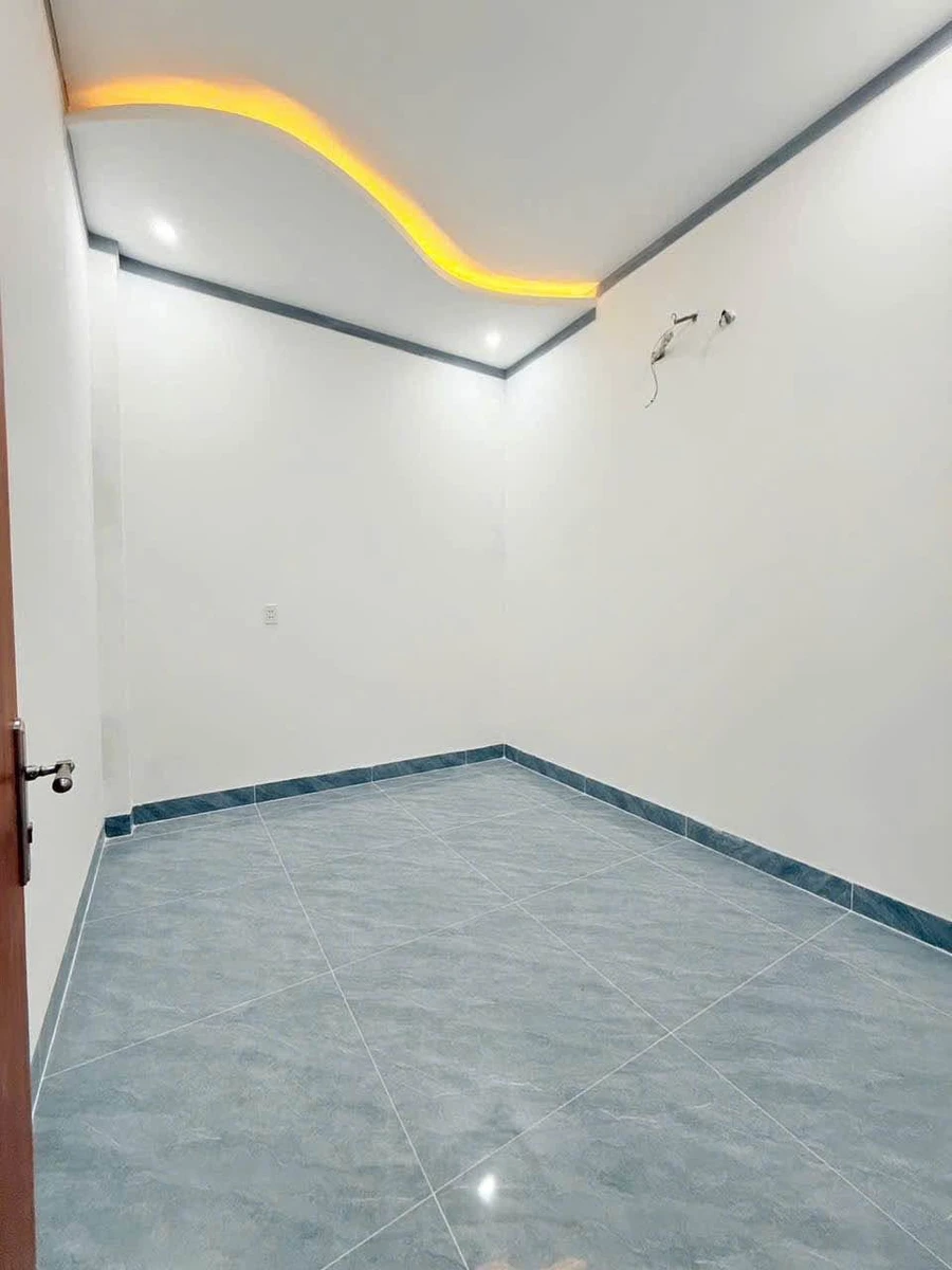 Bán nhà cấp 4 sổ riêng 90m2 giá 1 tỷ Tân Triều - Ảnh thu nhỏ 4