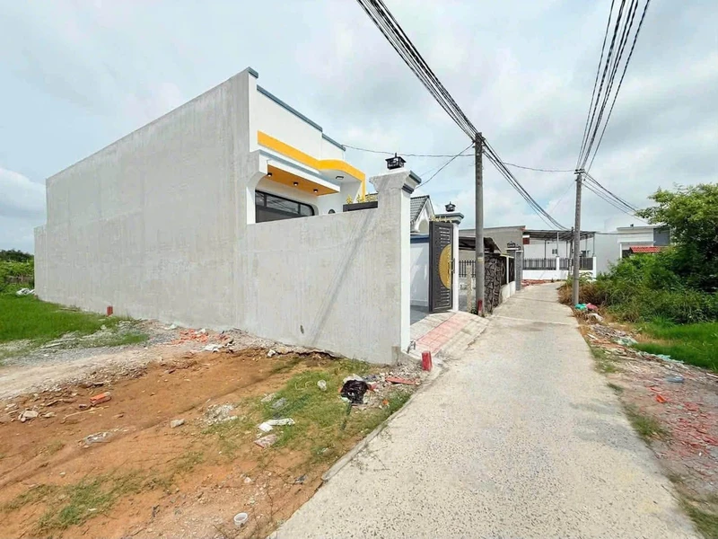 Bán nhà cấp 4 mới 90m2, 2PN, SHR tại Mỹ Lộc, Cần Giuộc (cũ), giá 1,53 tỷ