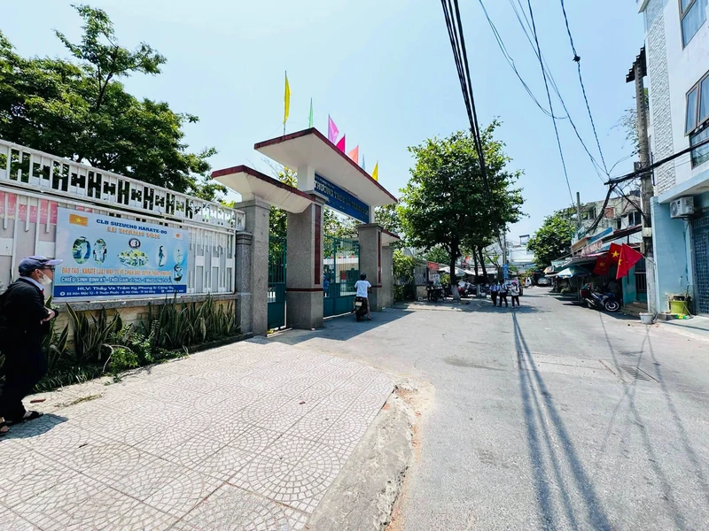 Bán đất mặt tiền Hải Châu 70m2 gần Sông Hàn