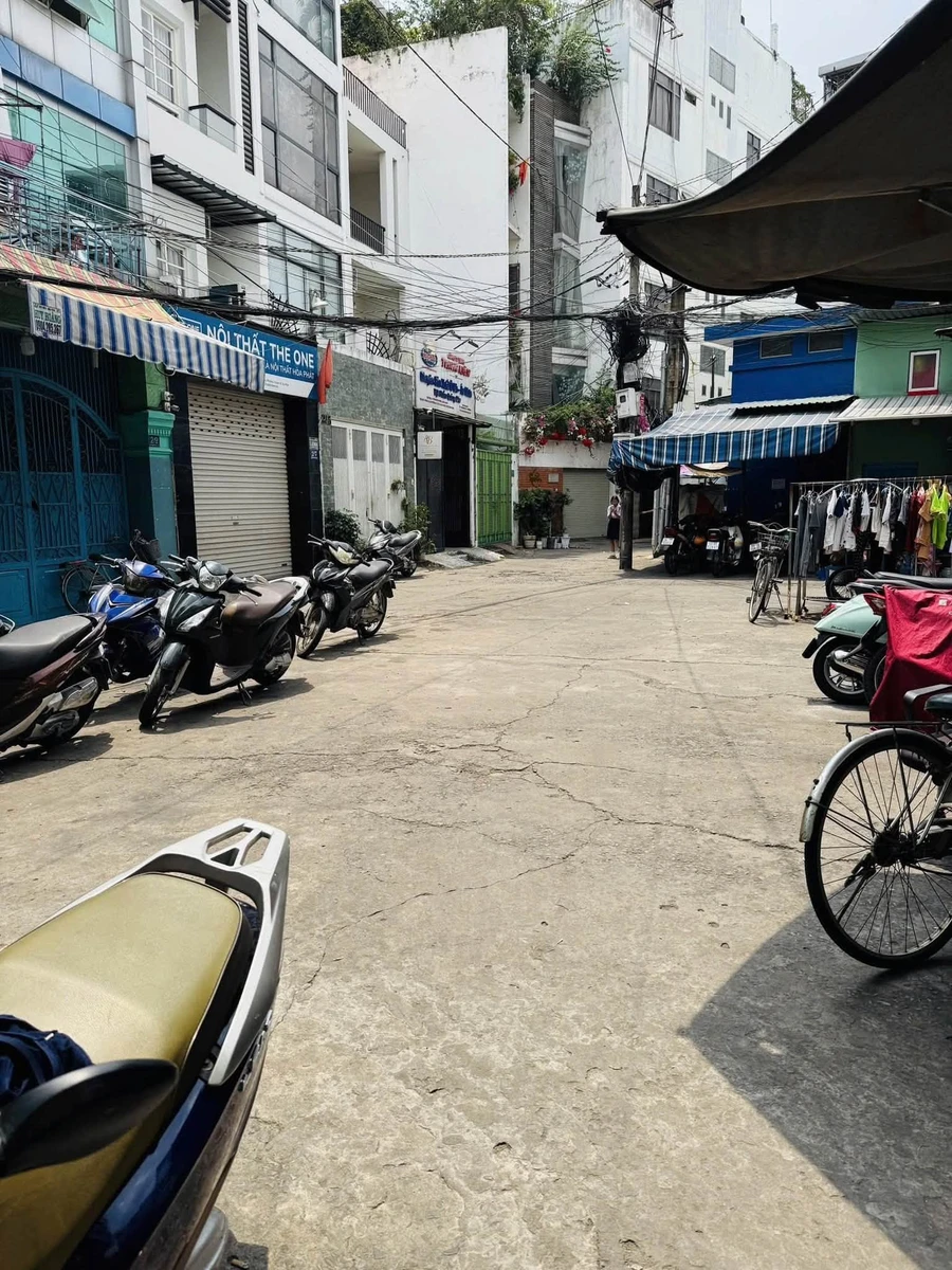 Bán nhà hẻm 4m Trần Nhân Tôn, Phường 2, Quận 10, 60m2, 2 tầng 3PN, giá 5,7 tỷ - Ảnh 1