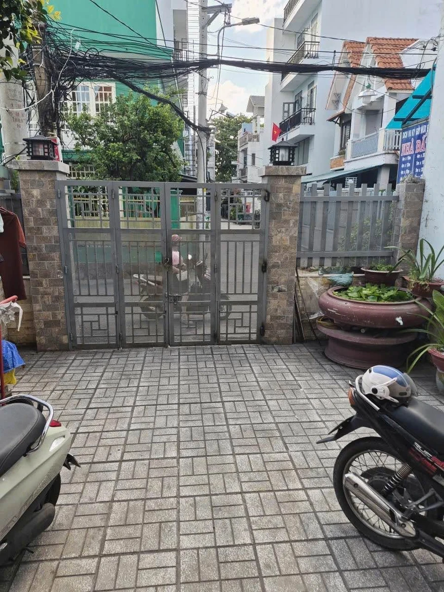 Bán nhà 4 tầng 94m² hẻm xe tải Phan Huy Ích - Ảnh thu nhỏ 4