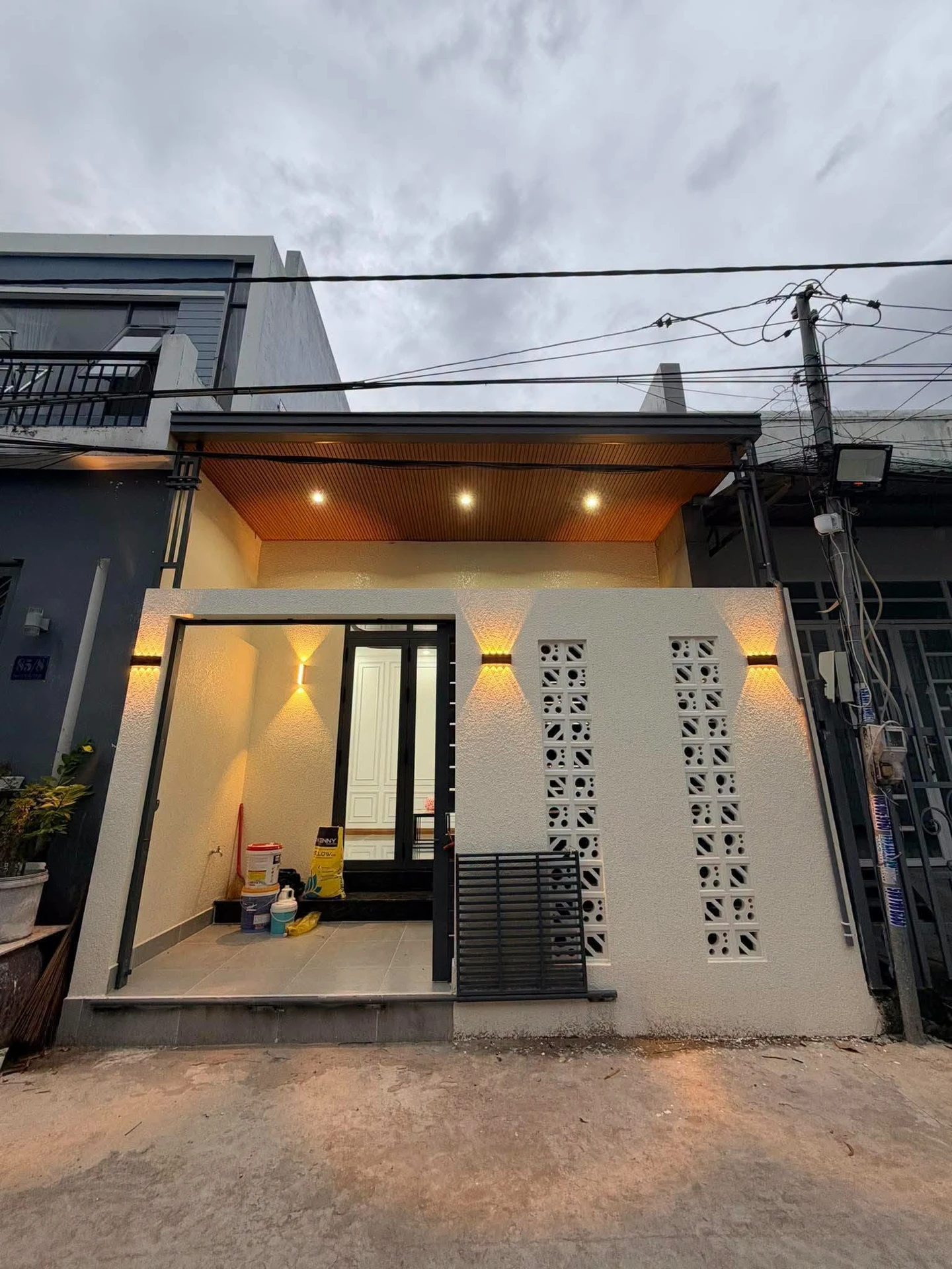 Bán nhà mới hẻm 85 Nguyễn Cư Trinh, Rạch Giá, 75m2, giá 1,38 tỷ - Ảnh 1