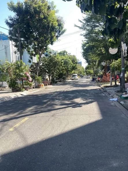 Bán đất biển Sơn Trà 100m² 8,1 tỷ Đà Nẵng - Ảnh 1