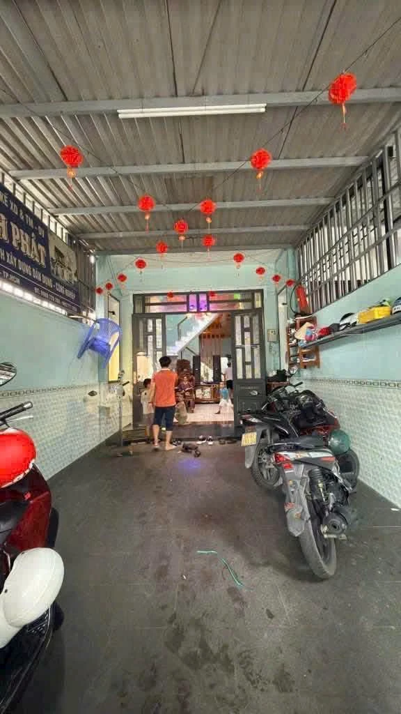 Bán nhà 1 trệt 1 lầu 80m² Bà Điểm, 5.25 tỷ - Ảnh thu nhỏ 3