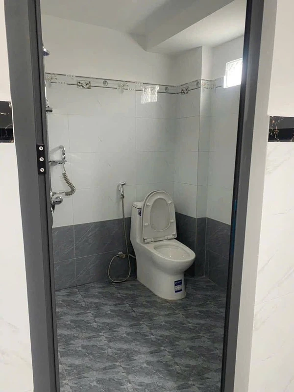 Cho thuê nhà mặt tiền Đông Thạnh, Hóc Môn 5x25m, 3PN, 8,5 triệu/tháng