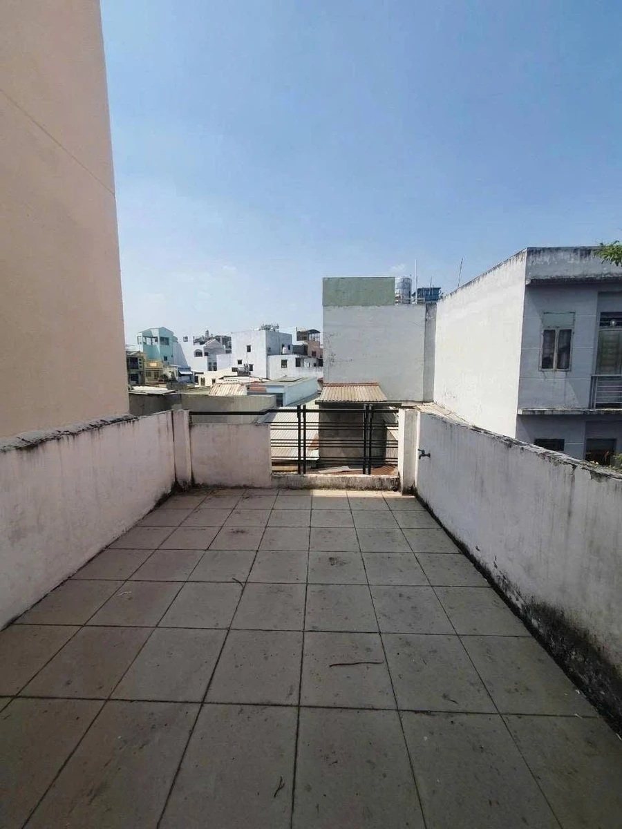 Bán nhà 3 tầng 4PN 3,5x13m nở hậu trung tâm Quận 11, giá nhỉnh 4 tỷ - Ảnh thu nhỏ 4