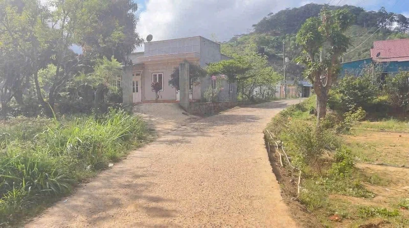 Bán lô đất 884 m² sẵn thổ cư, view đẹp ở Lâm Đồng