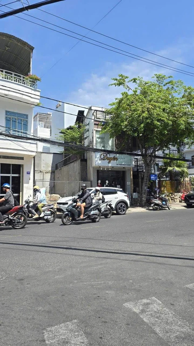 Bán đất Trần Nhật Duật, Nha Trang 72m2, giá 12,8 tỷ - Ảnh thu nhỏ 3