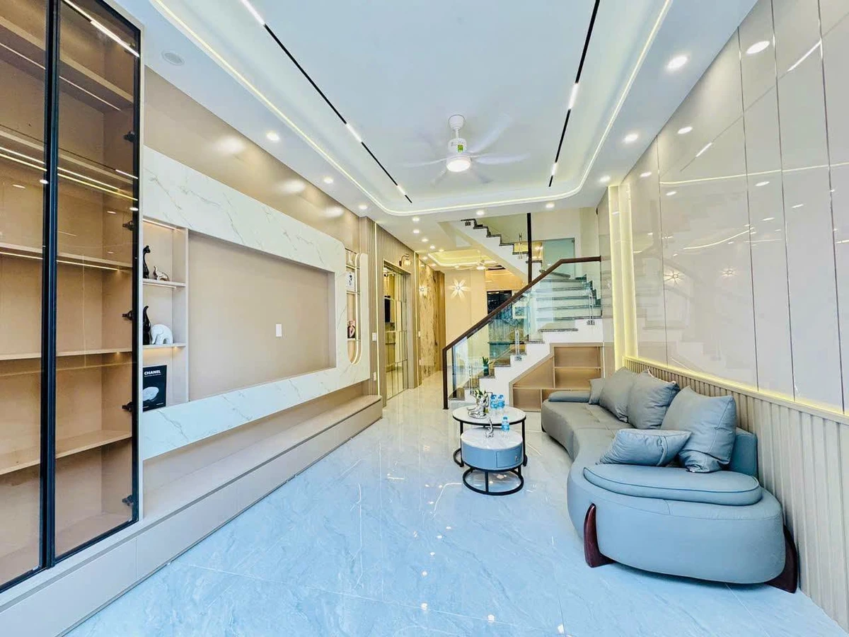 Bán nhà 4 tầng 42m² Ngõ 73 Kiều Hà, view biệt thự - Ảnh thu nhỏ 2