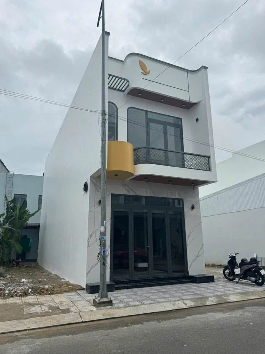 Nhà phố 1 trệt 1 lầu 80m² Rạch Giá - 3,35 tỷ - Ảnh thu nhỏ 2