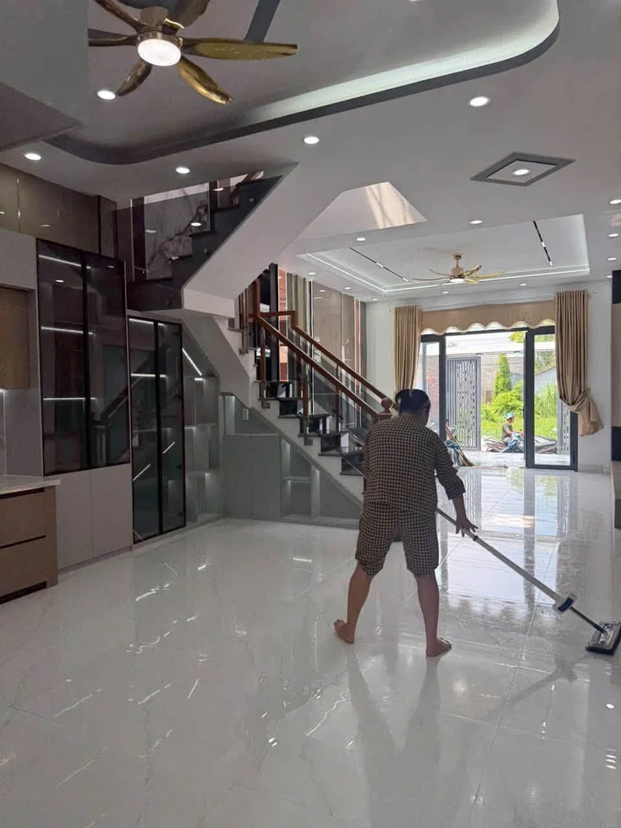 Bán nhà 1 trệt 1 lầu 3PN 125m² Cần Giuộc 3 tỷ - Ảnh thu nhỏ 5