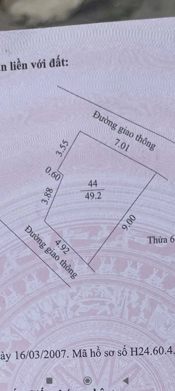 Bán nhà 2 tầng 3 mặt tiền 49,2m2 Quận 1 - Ảnh 1