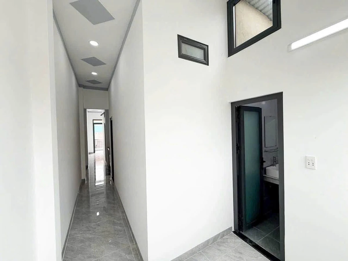 Bán nhà 1 trệt 1 lầu 61m2 Bửu Hòa, Bình Chánh, 2 tỷ 950 triệu - Ảnh thu nhỏ 5