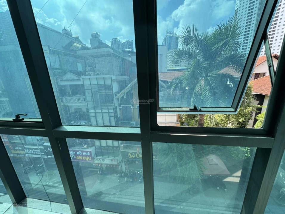 Văn phòng 40m2 tại phố Hoàng Ngân - Giá 8tr/th - Phù hợp 5 - 7 nhân sự - Vào ngay - Ảnh thu nhỏ 2
