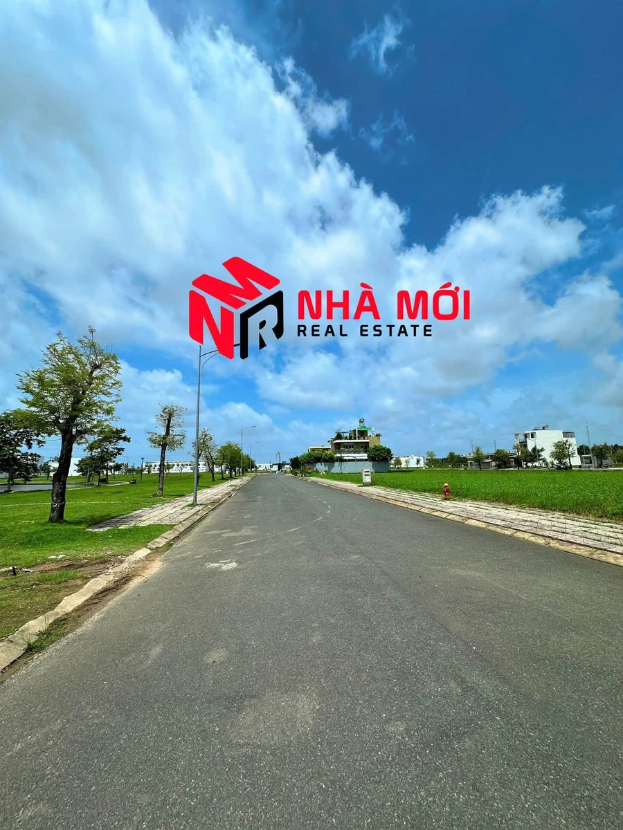 Bán nền 240m² view hồ sinh thái tại Tân Thành, Cà Mau - Ảnh 1