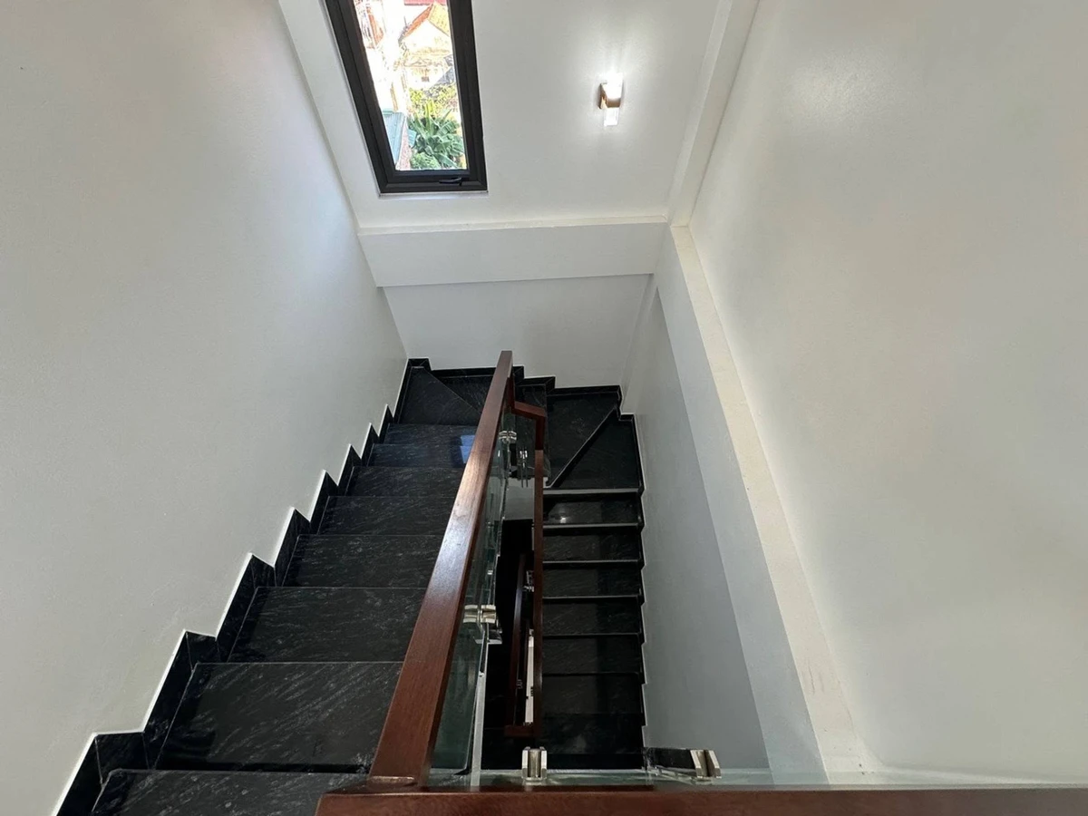 Nhà 4 tầng bán 54m² tại Hà Lầm giá 3 tỷ 650 - Ảnh thu nhỏ 3