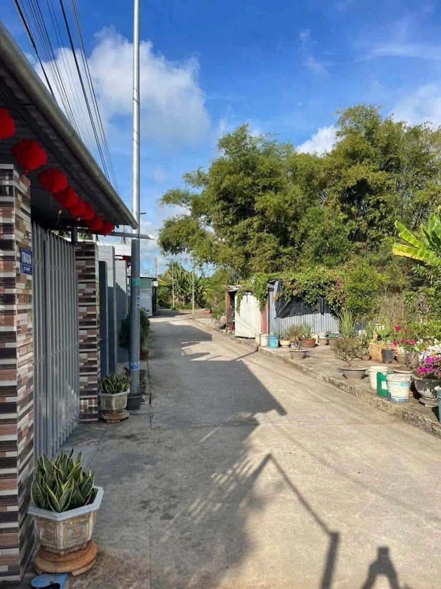 Bán nhà Long Điền 227m² giá 1tỷ750 - Ảnh thu nhỏ 2