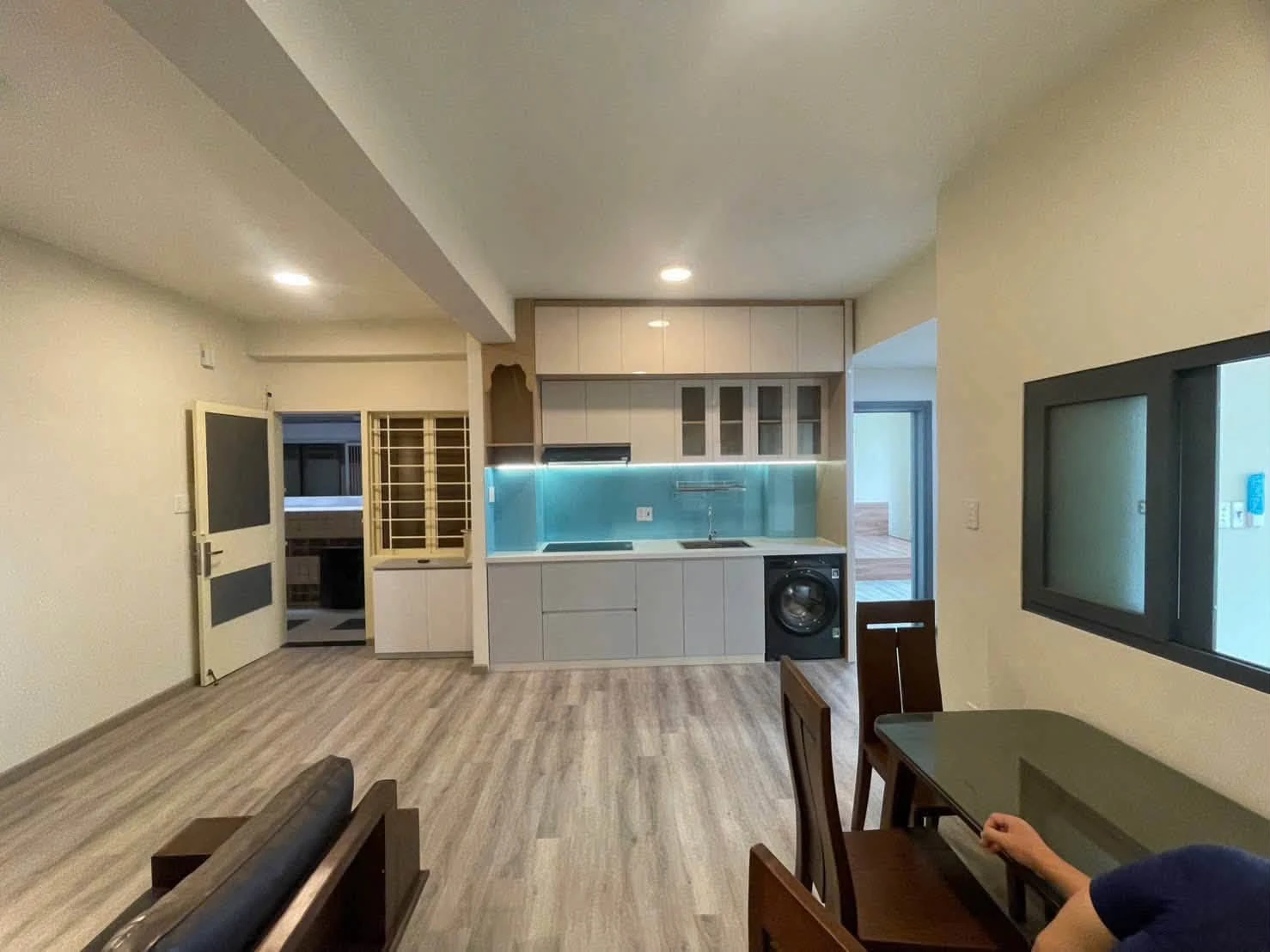Bán căn hộ chung cư H1 Vĩnh Khánh 2PN 60m2 giá 4,35 tỷ, Quận 4 - Ảnh 1
