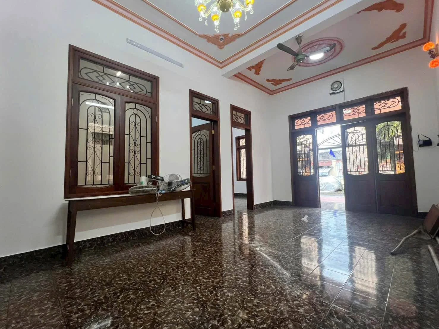 Bán nhà mặt tiền Trần Phú 199m² Bình Tân 11 tỷ - Ảnh 1