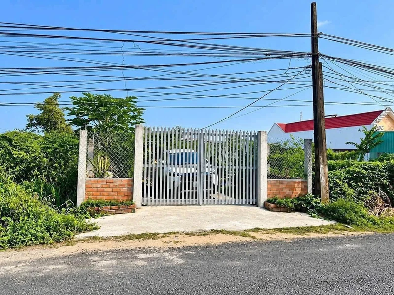 Bán nhà mặt tiền Trần Văn Ngà, Tây Ninh, 247m², 2 tỷ 3