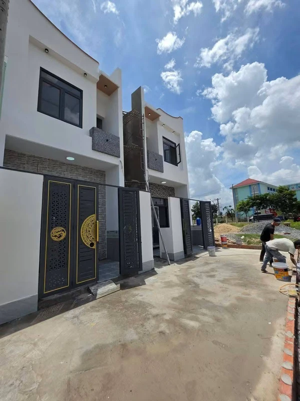 Bán nhà mặt tiền 287m² đường 2/9 giá 3,9 tỷ longlebds