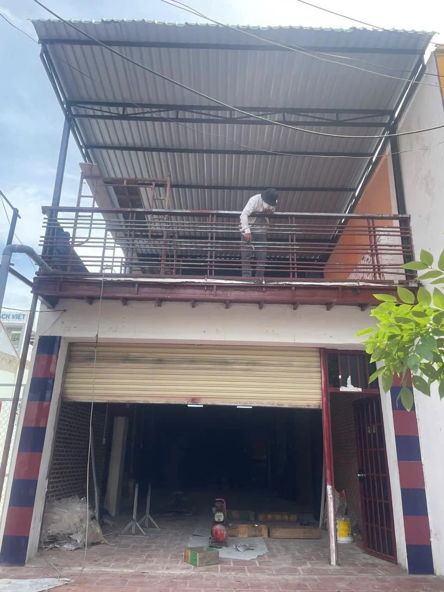 Cho thuê nhà mặt tiền 5x20m đường Võ Văn Kiệt, Phan Thiết, giá 12 triệu/tháng - Ảnh thu nhỏ 2