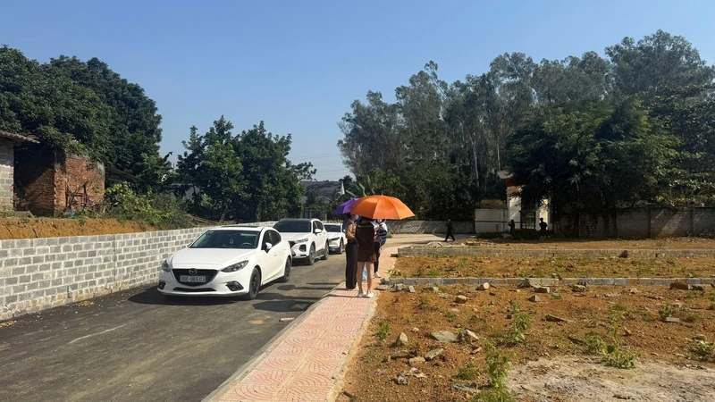Bán đất Hòa Sơn 232m² giá 3 tỷ