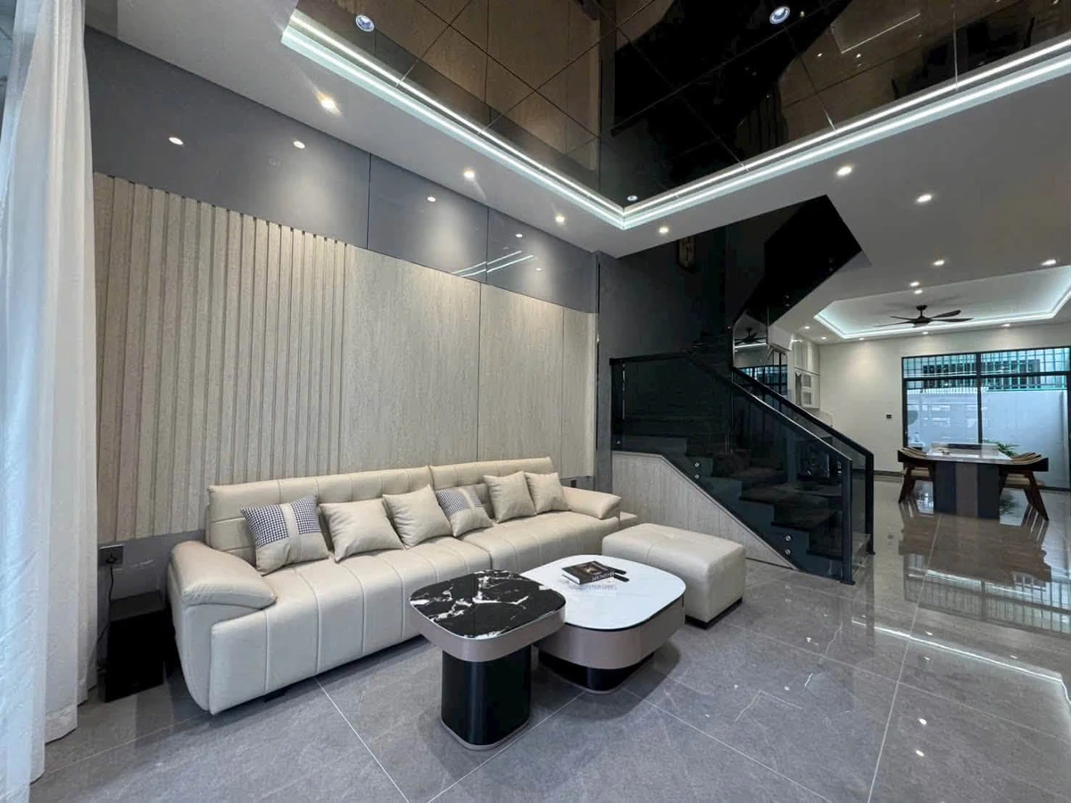 Bán nhà mới 230m², 3 tầng, 3 phòng ngủ, Tây Bắc, 8,5 tỷ - Ảnh thu nhỏ 3