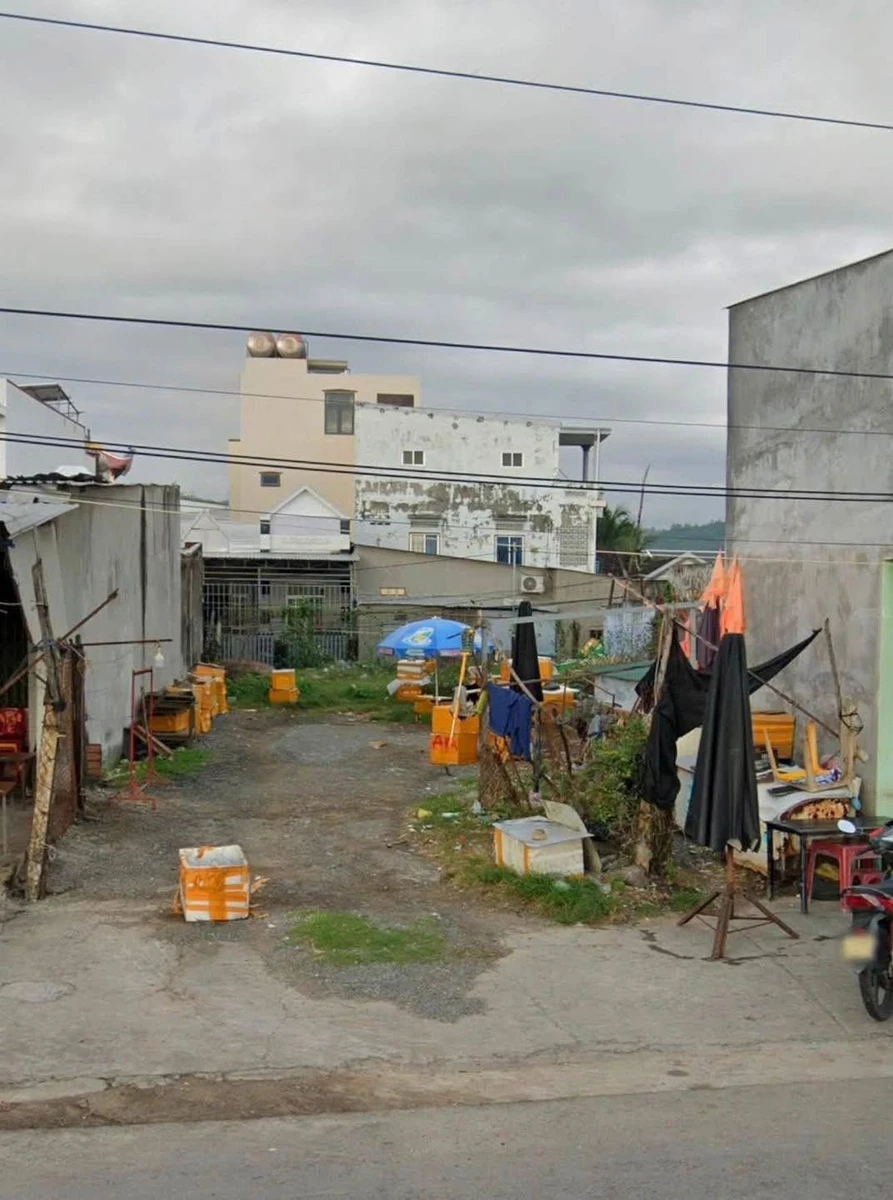 Bán lô đất mặt biển 200m² Phạm Văn Đồng Nha Trang - Ảnh 1