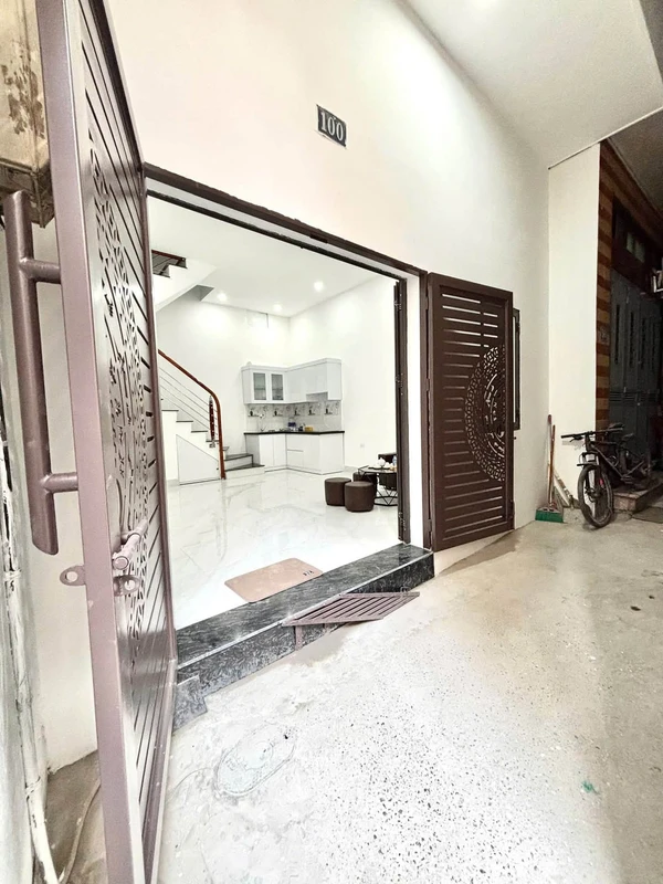 Bán gấp biệt thự 231,8m2 1 trệt 1 lầu, sổ đỏ, Phường 11, Vũng Tàu hem25m