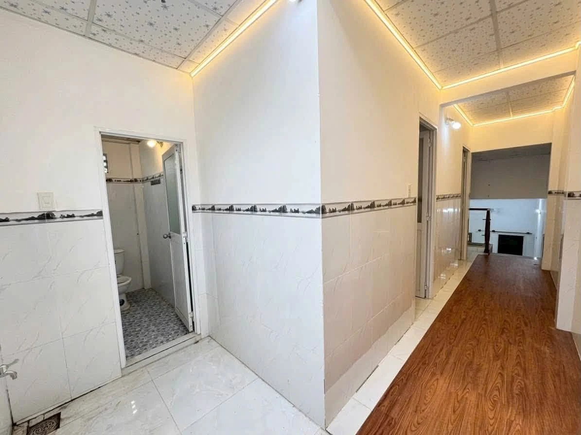 Bán nhà gác lửng 5m x 17m, 3PN, Quận 12 - Ảnh thu nhỏ 5