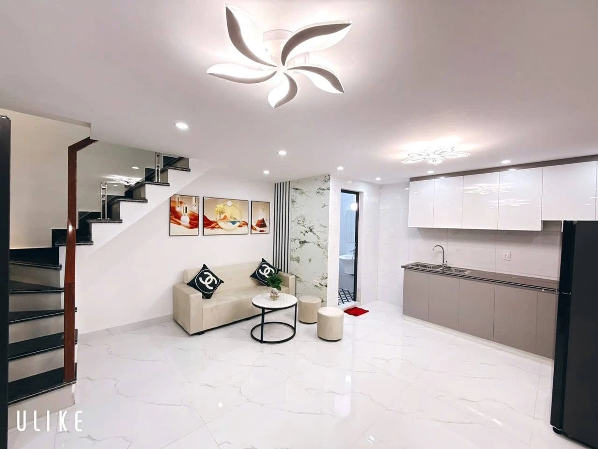 Bán nhà 2 tầng 80m2 Phạm Hữu Điều Hải Phòng, sân cổng riêng, 1 tỷ 899 triệu - Ảnh thu nhỏ 3