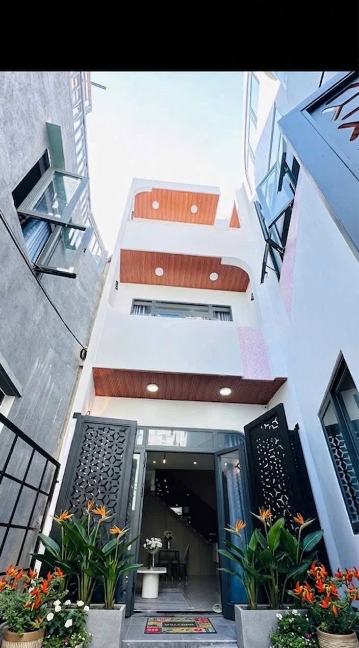 Bán nhà 3 tầng 4PN 50m2 Lê Duẩn Quận 1, 5 tỷ - Ảnh 1