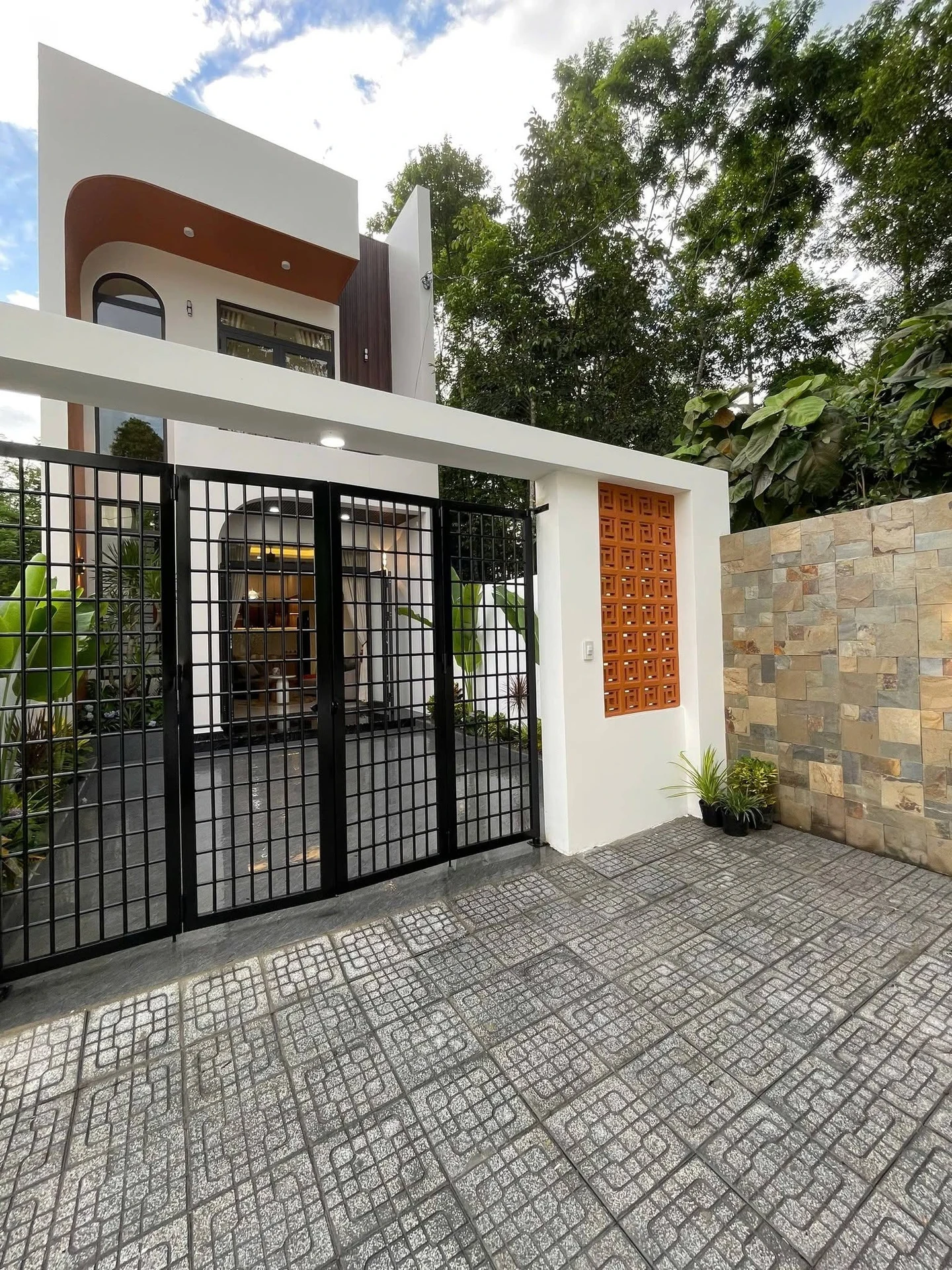 Bán nhà 2 tầng 3PN Wabi-Sabi Thủy Xuân Huế 100m² 2,8 tỷ - Ảnh 1