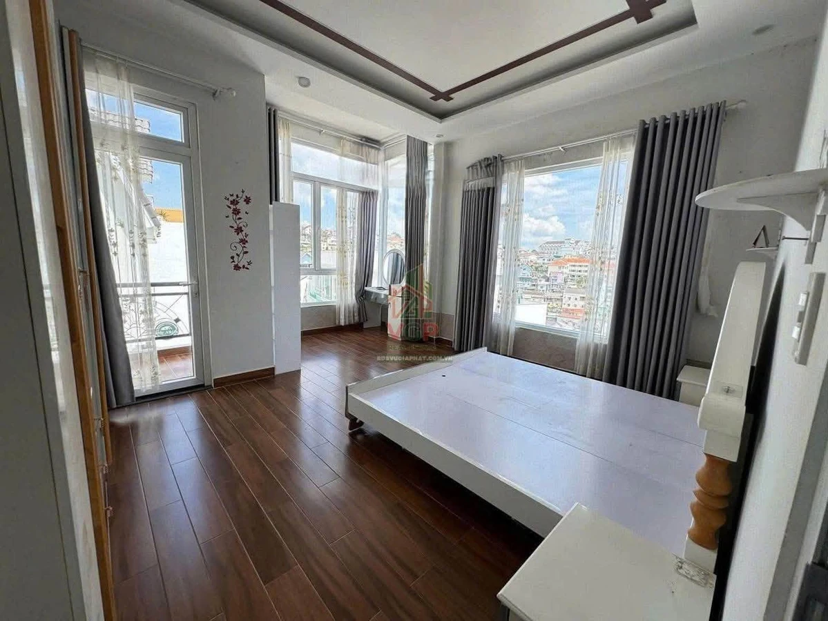 Bán nhà phố hẻm Nguyễn Trung Trực, Phường 4, Lâm Đồng, 64.83 m², 5.8 tỷ - Ảnh thu nhỏ 4