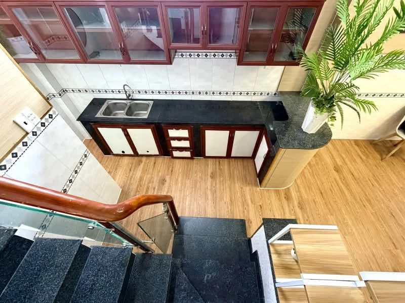 Bán nhà 5 tầng 35m² 4PN có giếng trời Phan Xích Long - Ảnh thu nhỏ 5
