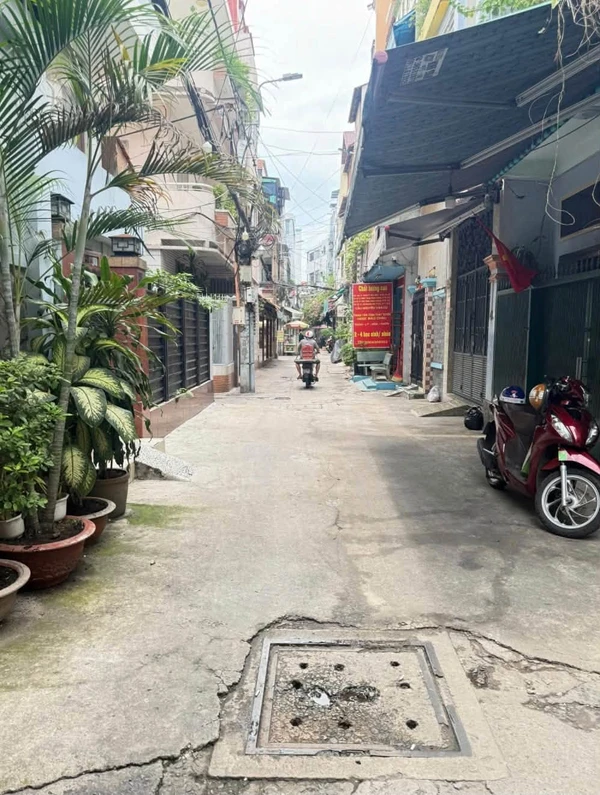 Bán đất vườn mặt tiền 627m² giá 3 tỷ 600 Long An, Tây Ninh 5m47