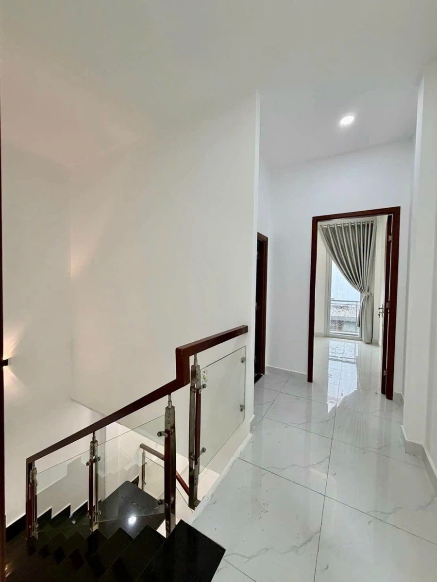 Bán nhà phố 46m2 gần Bến Xe Miền Đông - Ảnh thu nhỏ 3