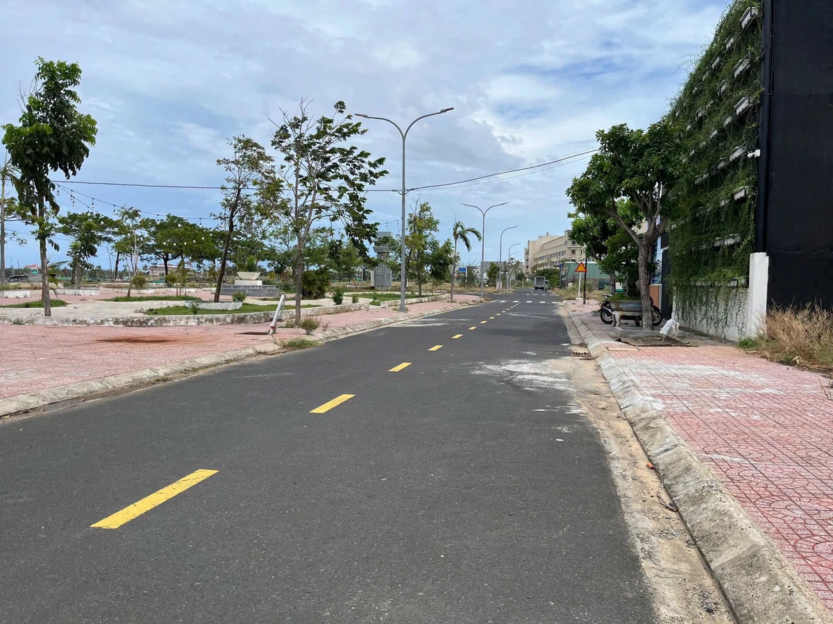 Bán lô đất mặt tiền Lương Sỹ Bổ 126m2, 3 tỷ 950 - Ảnh thu nhỏ 3