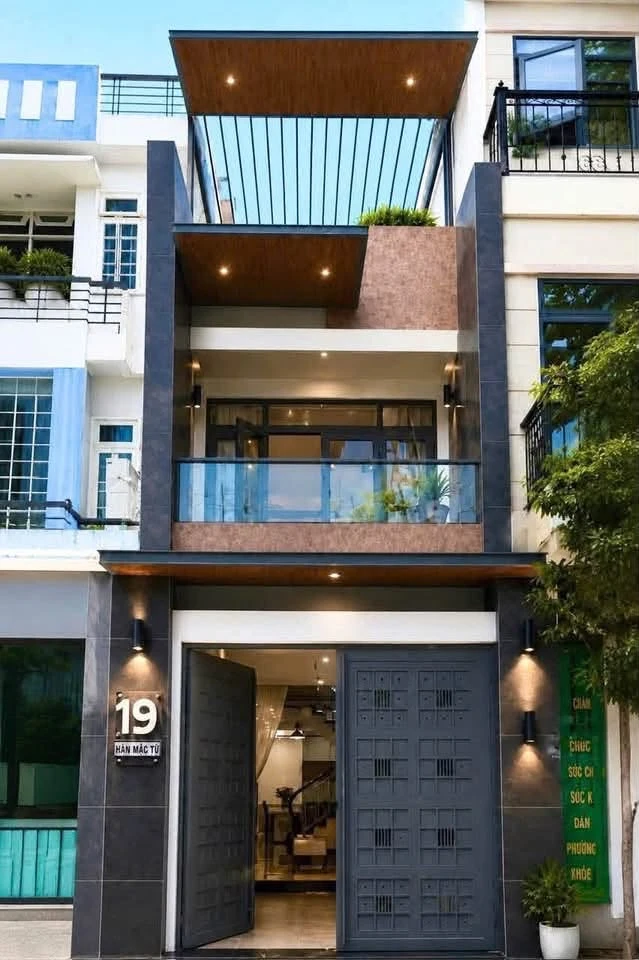 Bán nhà 3 phòng 71m² mặt tiền Hàn Mạc Tử Vũng Tàu 10.8 tỷ - Ảnh thu nhỏ 2