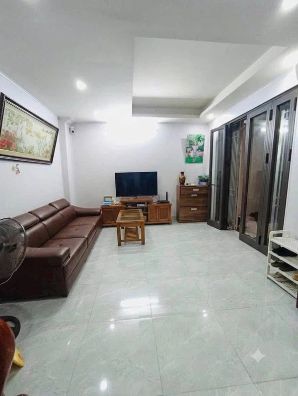 Bán nhà 4 tầng 32m² 4 phòng ngủ Kiến Hưng, Hà Đông 5 tỷ